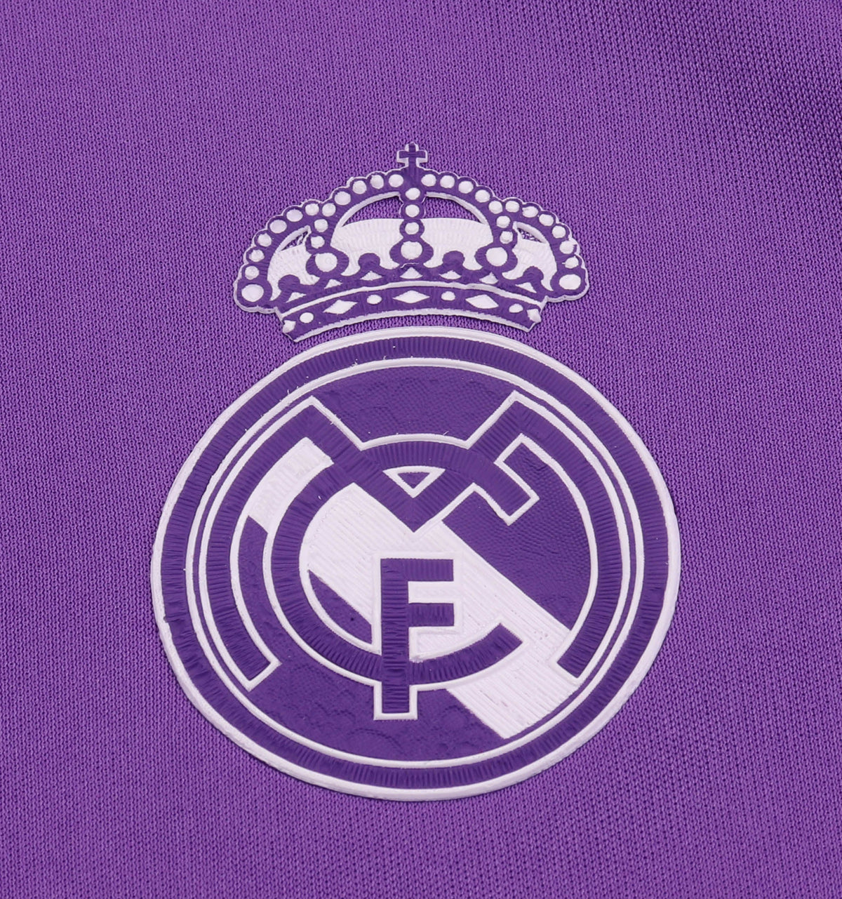 Kit Infantil Real Madrid Third RetrƓ 16/17 Manga Longa - Roxo