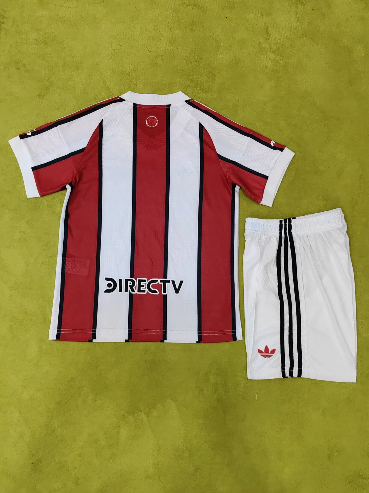 Kit Infantil River Plate Third 26/27 - Branca e Vermelha