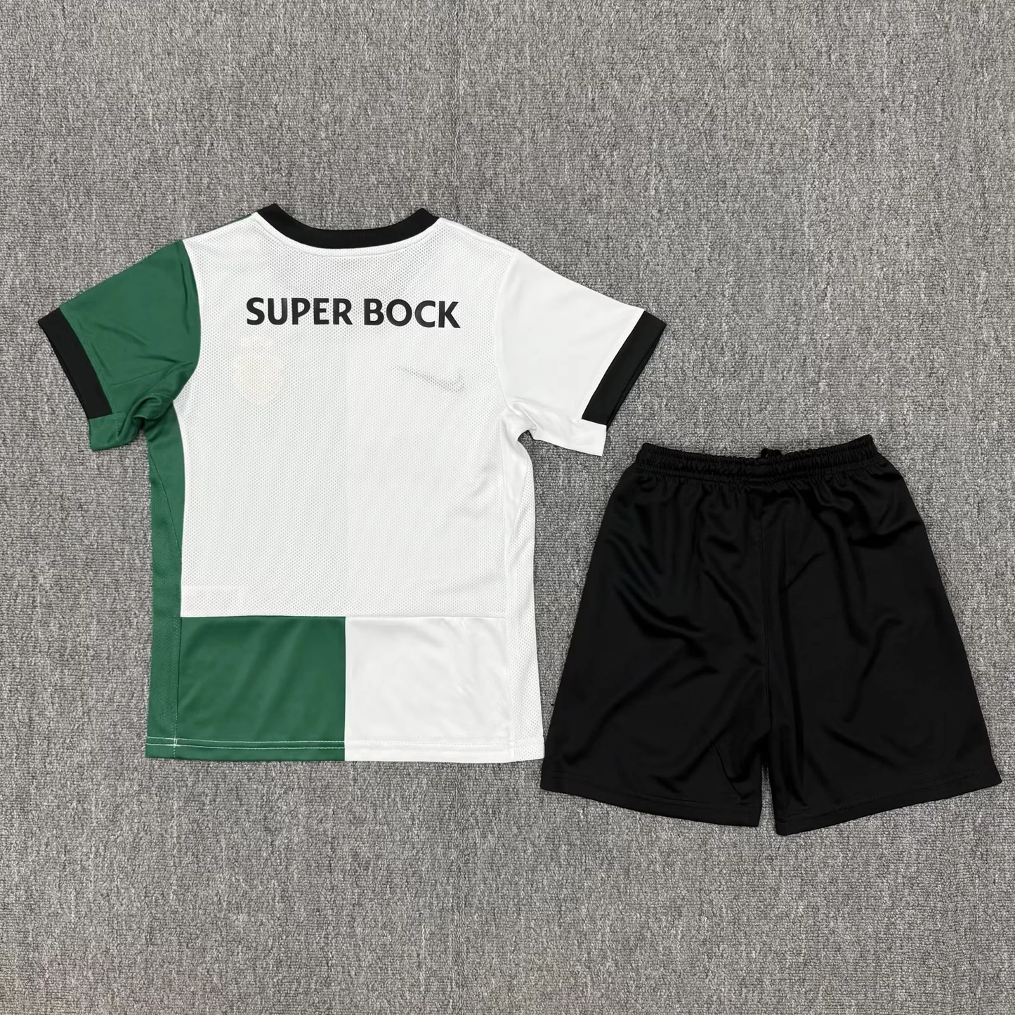 Kit Infantil Sporting Edição Especial 25/26 - Verde e Branco