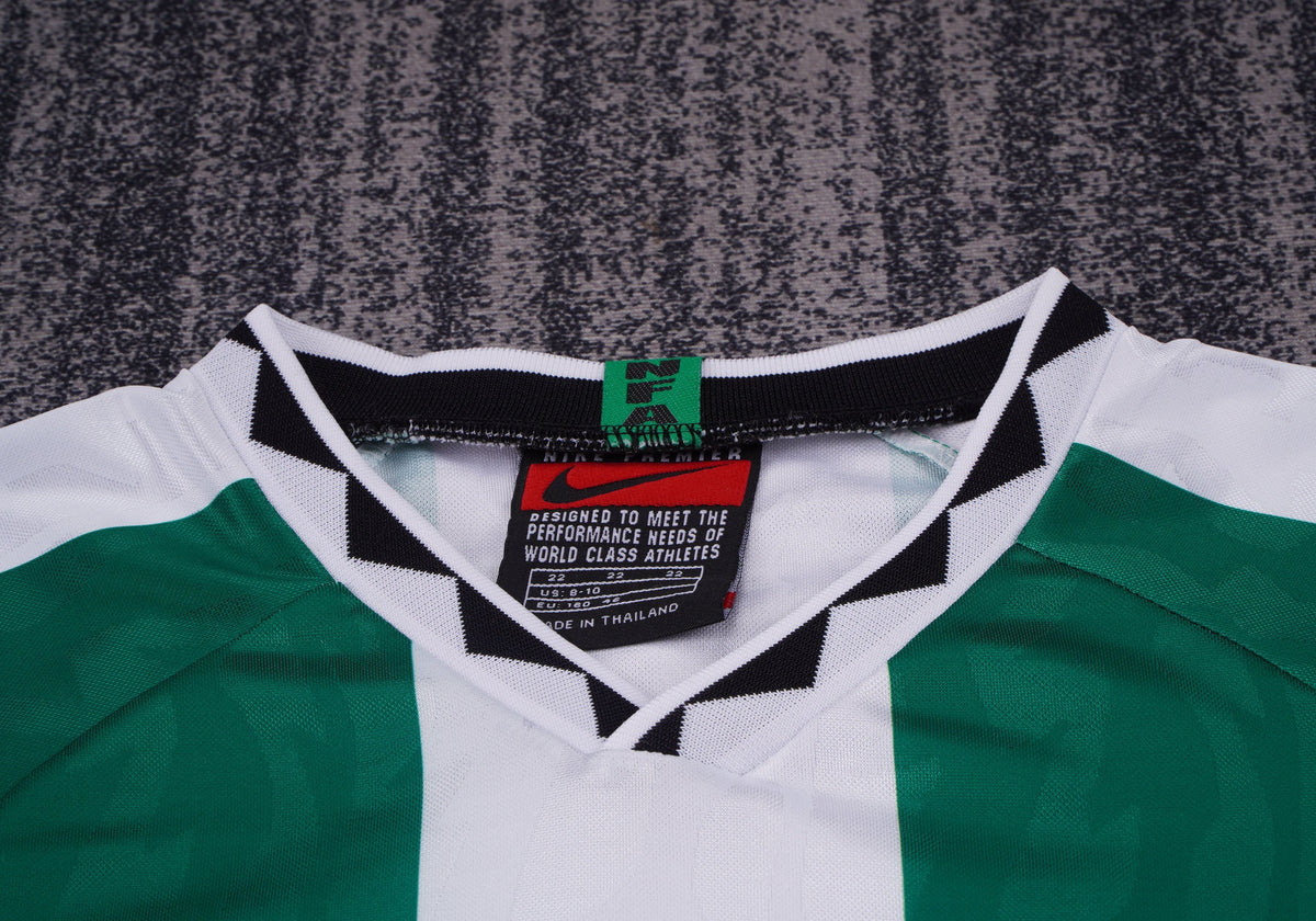 Kit Infantil Nigeria Home RetrƓ 1996 - Verde e Branco