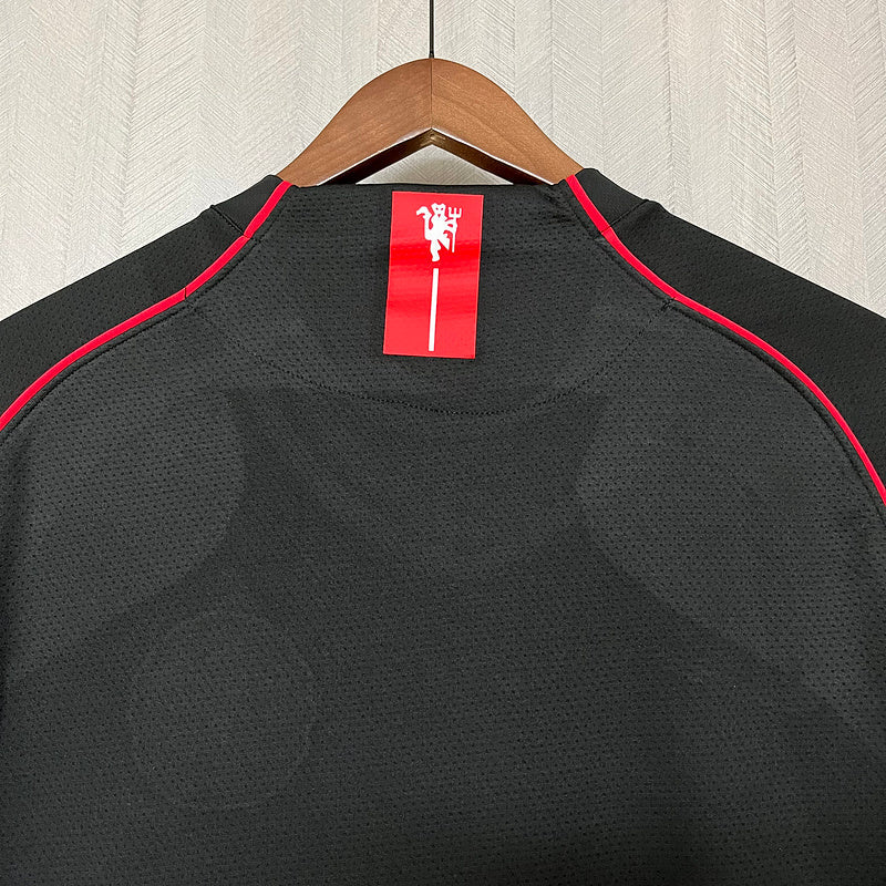 Manchester United Away 07/08 Retrô Nike - Preta