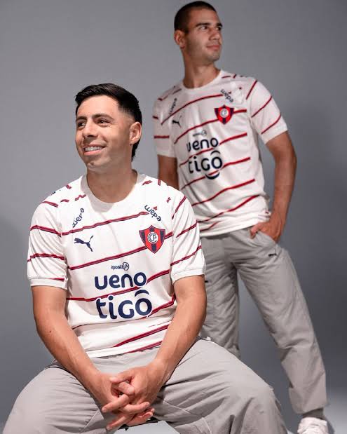 Cerro PorteƱo Away 26/27 Torcedor Puma - Branca