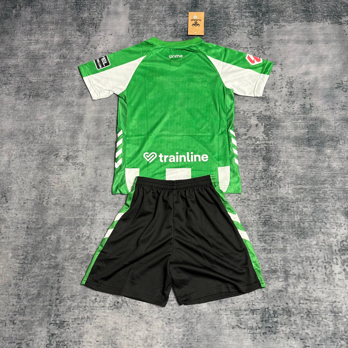 Kit Infantil Real Betis Home 25/26 . Hummel - Verde e Branca
