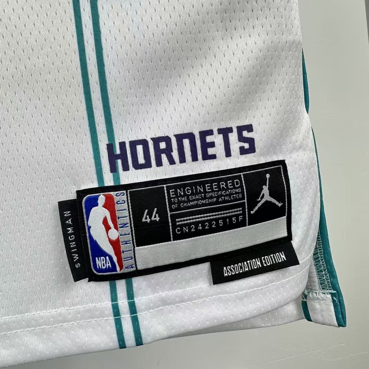Regata Charlotte Hornets Masculina - Branca
