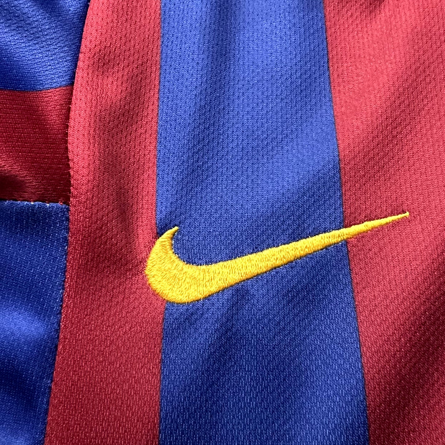 Kit Infantil Barcelona Home Retrô 05/06 - Grená