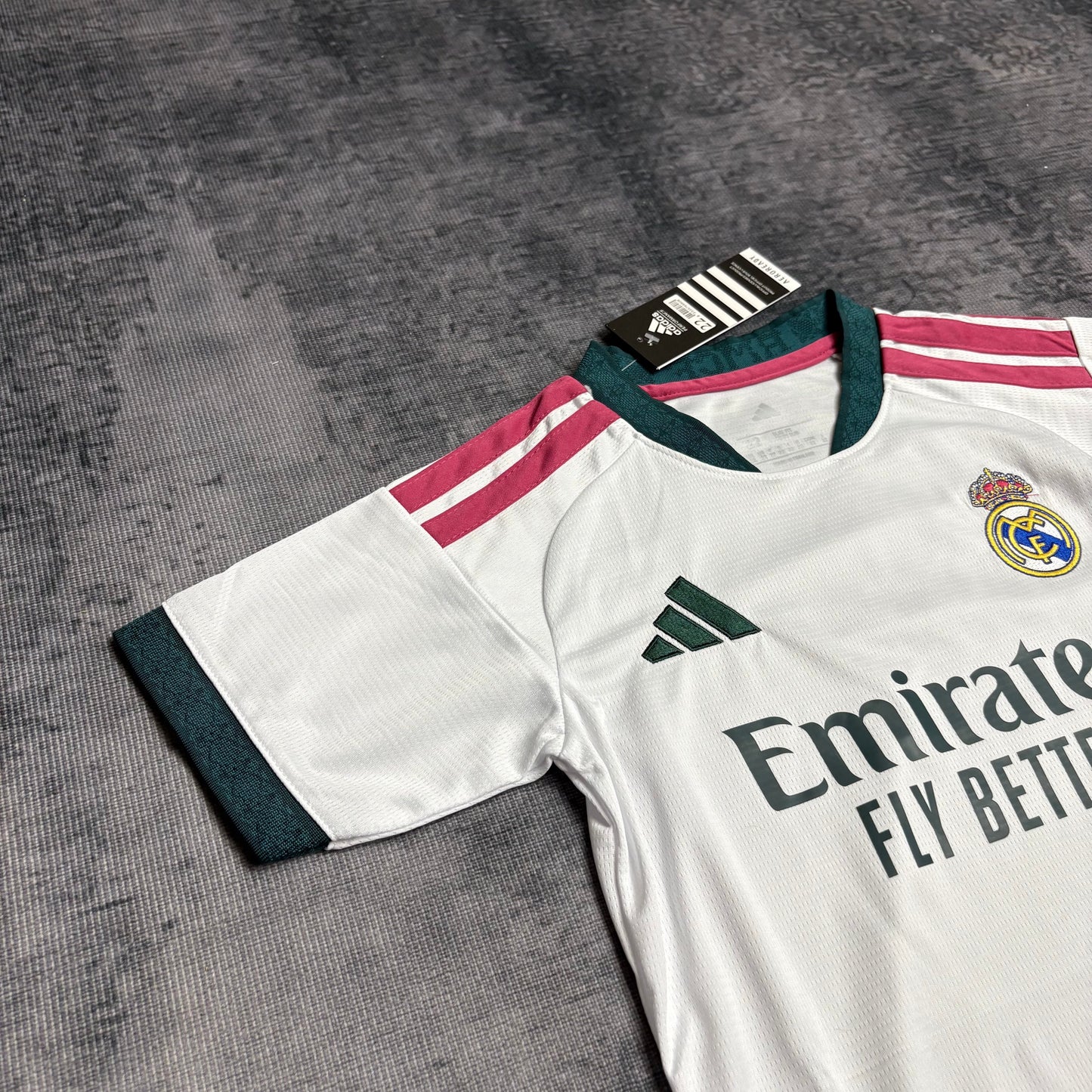 Kit Infantil Real Madrid Home 26/27 - Branca