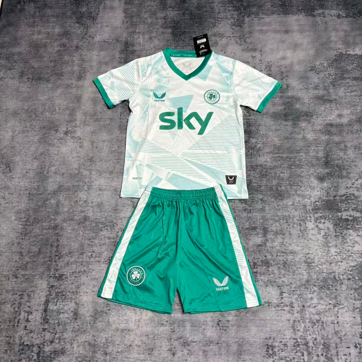 Kit Infantil  Irlanda Away 25/26  - Verde Claro