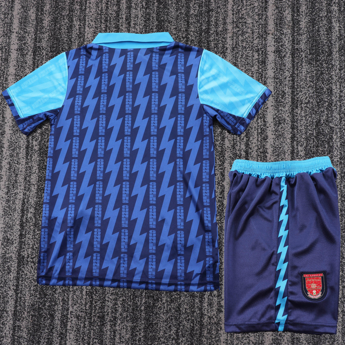 Kit Infantil Arsenal Away Retrô 94/95 Nike - Azul