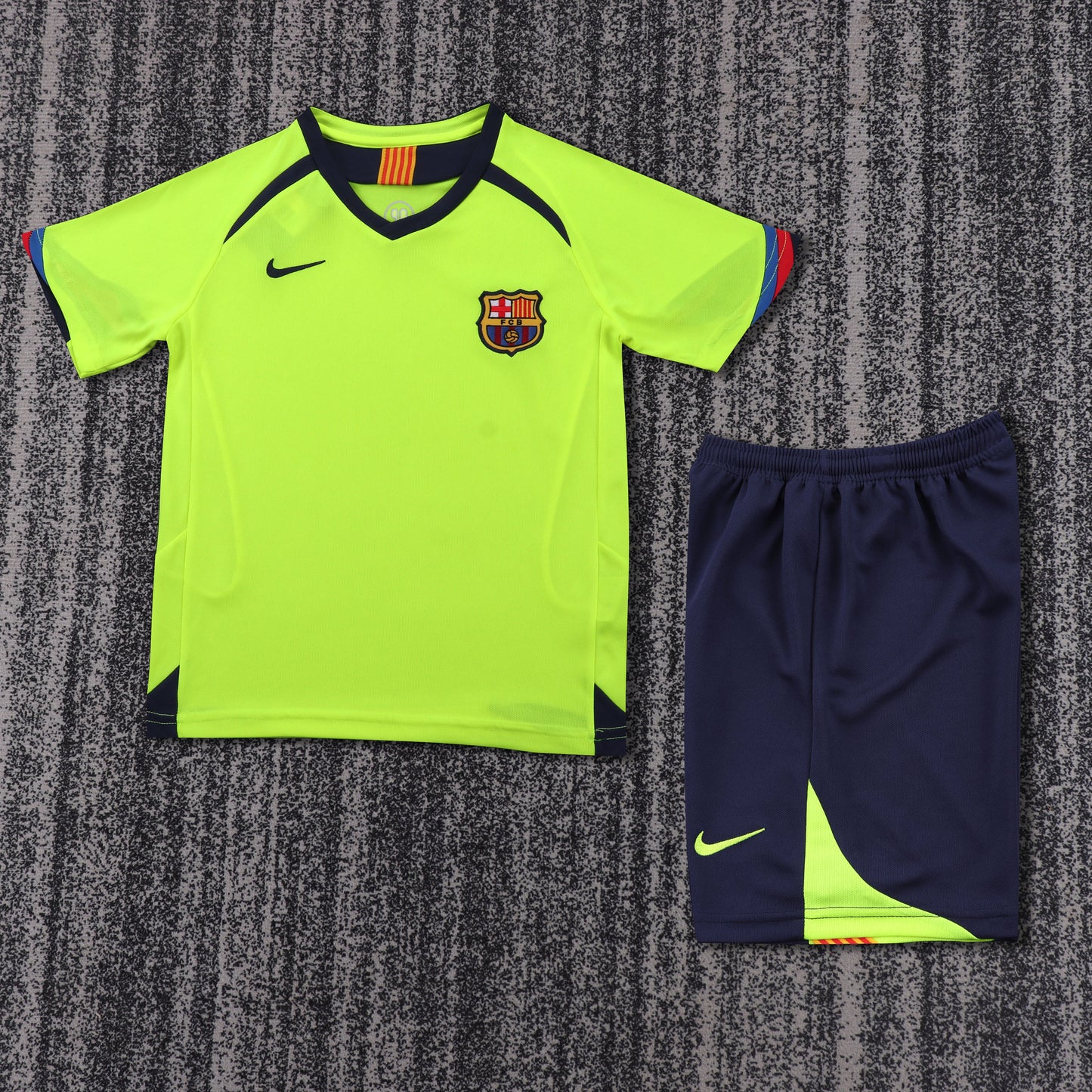 Kit Infantil Barcelona Third Retrô 05/06 - Verde Claro