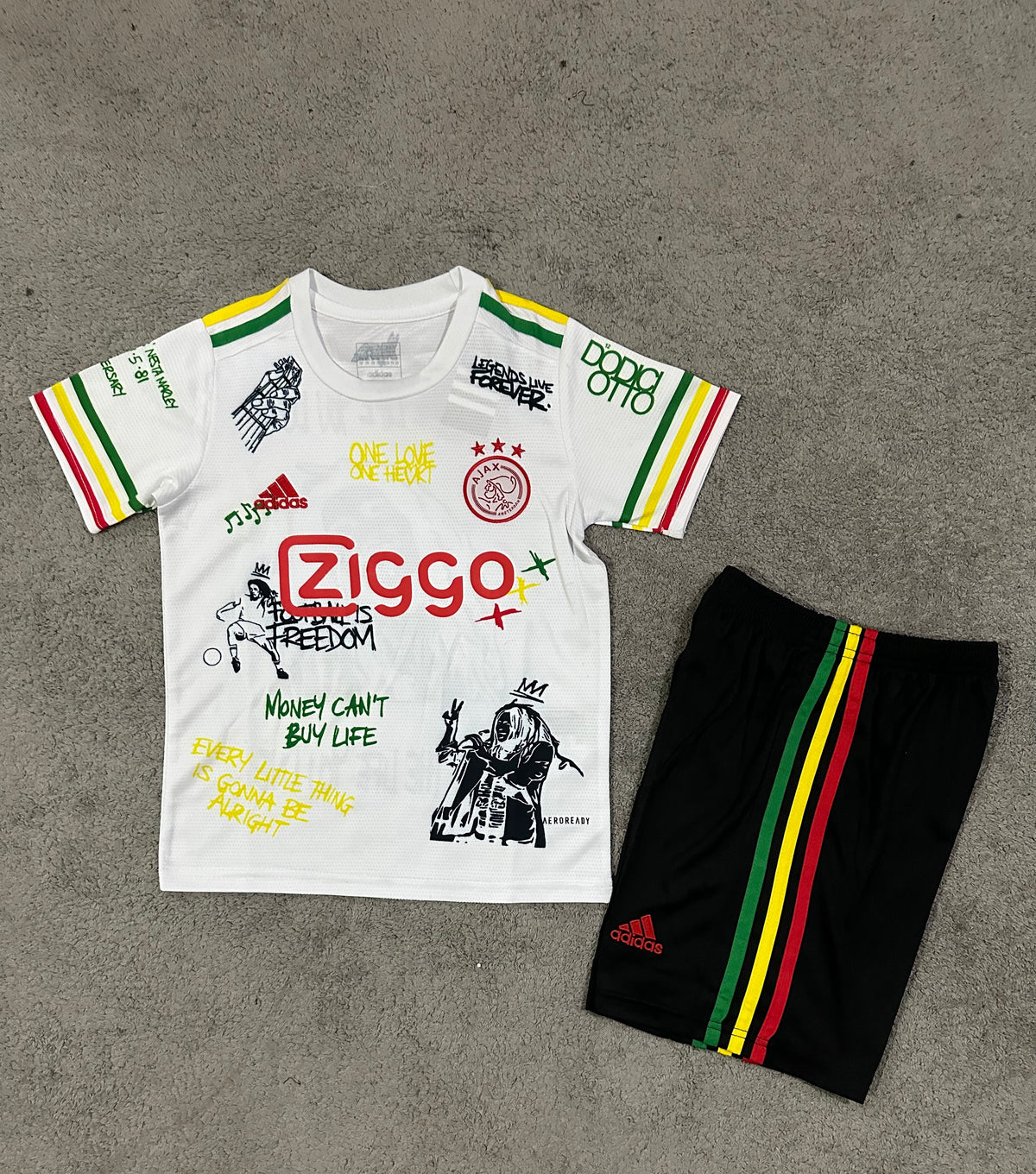 Kit Infantil Ajax Edição Especial Bob Marley 25/26  - Branco