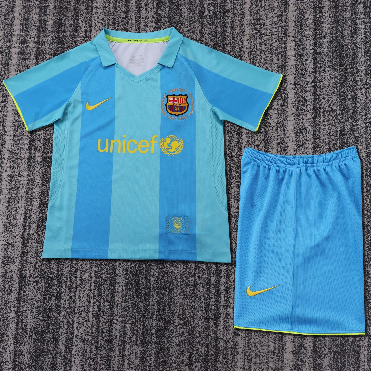Kit Infantil Barcelona Away Retrô 06/07 - Azul