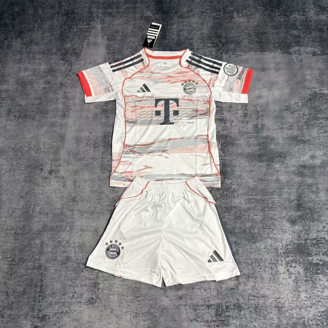 Kit Infantil Bayern de Munique Away 25/26 - Branco