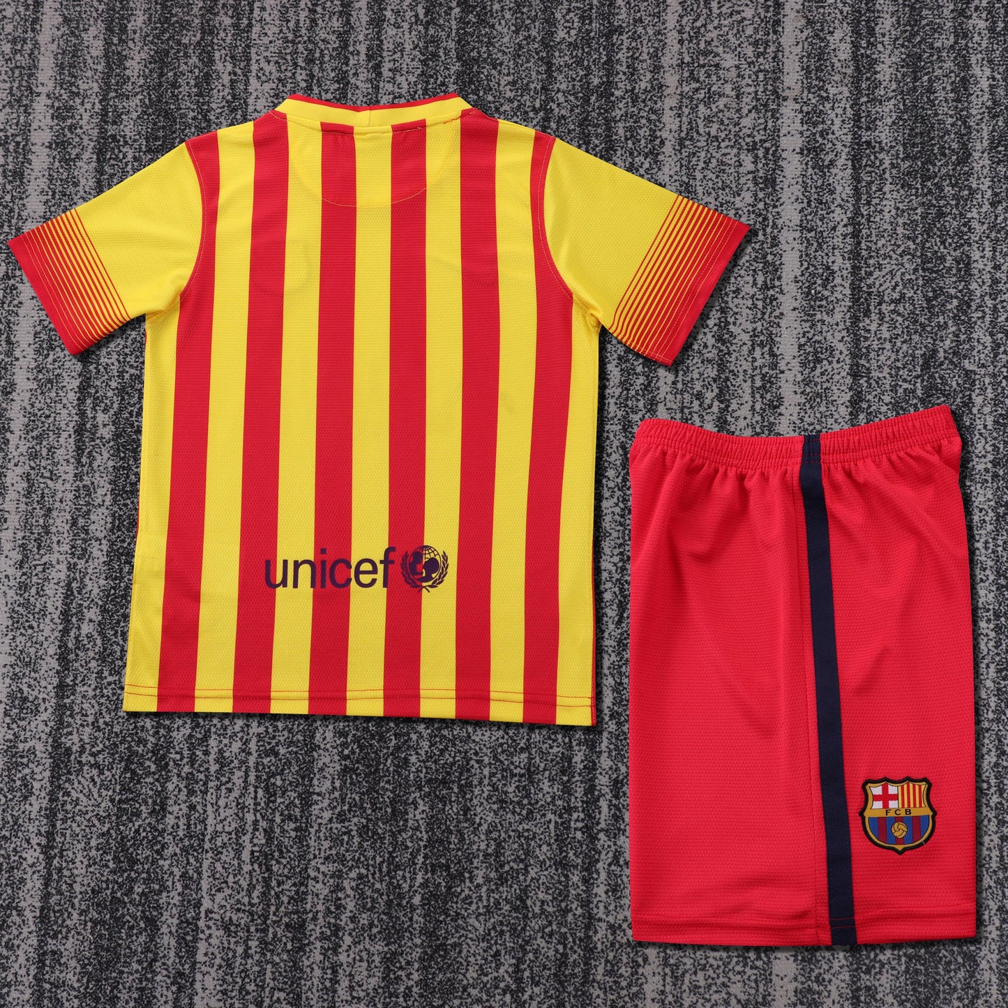 Kit Infantil Barcelona Away Retrô 14/15 - Amarelo e Laranja