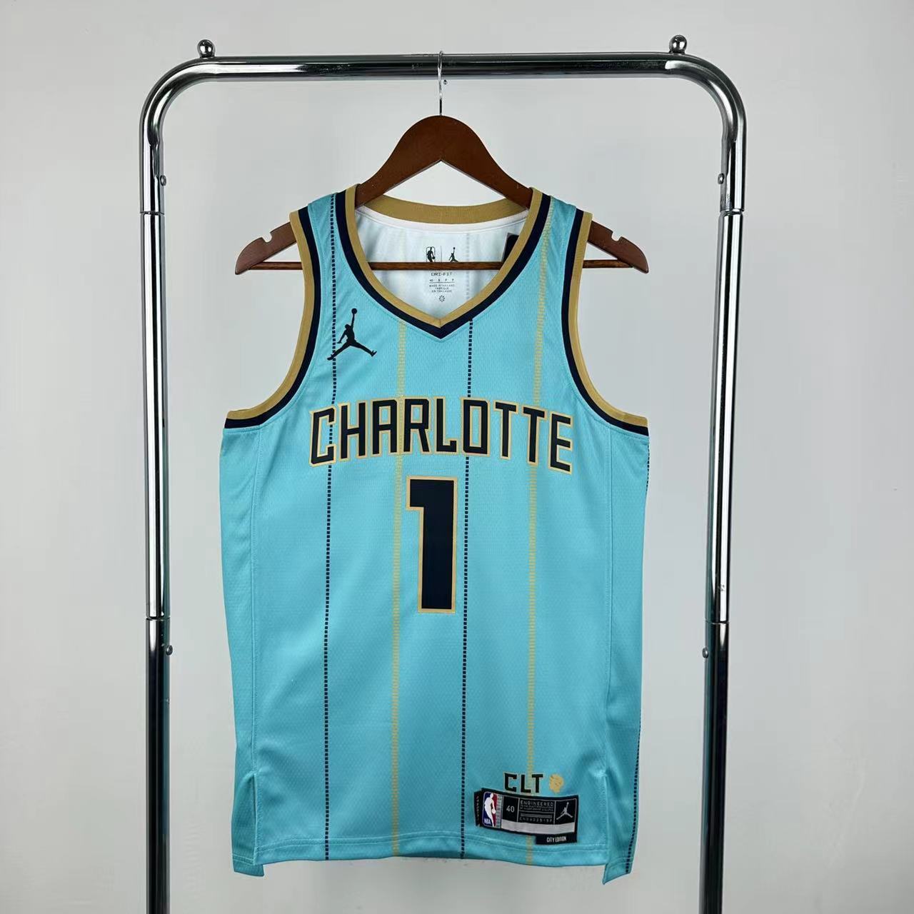 Regata Charlotte Hornets Masculina - Azul