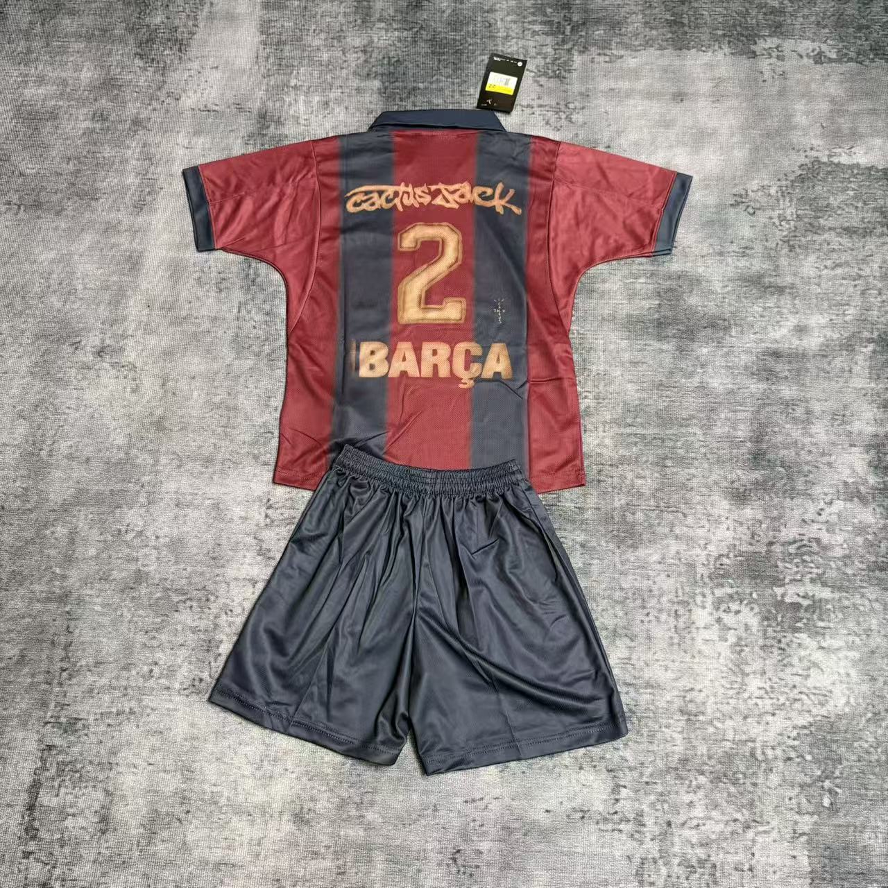 Kit Infantil Barcelona x Travis Scott Ediçao Especial  25/26 - Grená