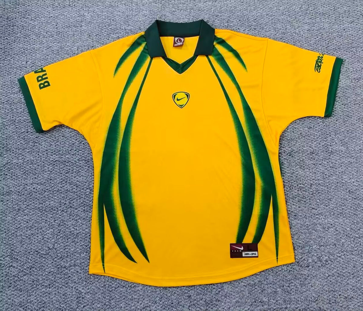 Travis Scott Cactus Jack x T90 Brasil 2026 - Amarela