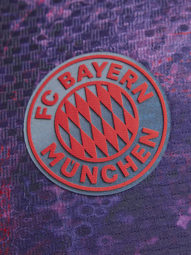 Bayern de Munique Third Manga Longa 26/27 Jogador Adidas - Roxa