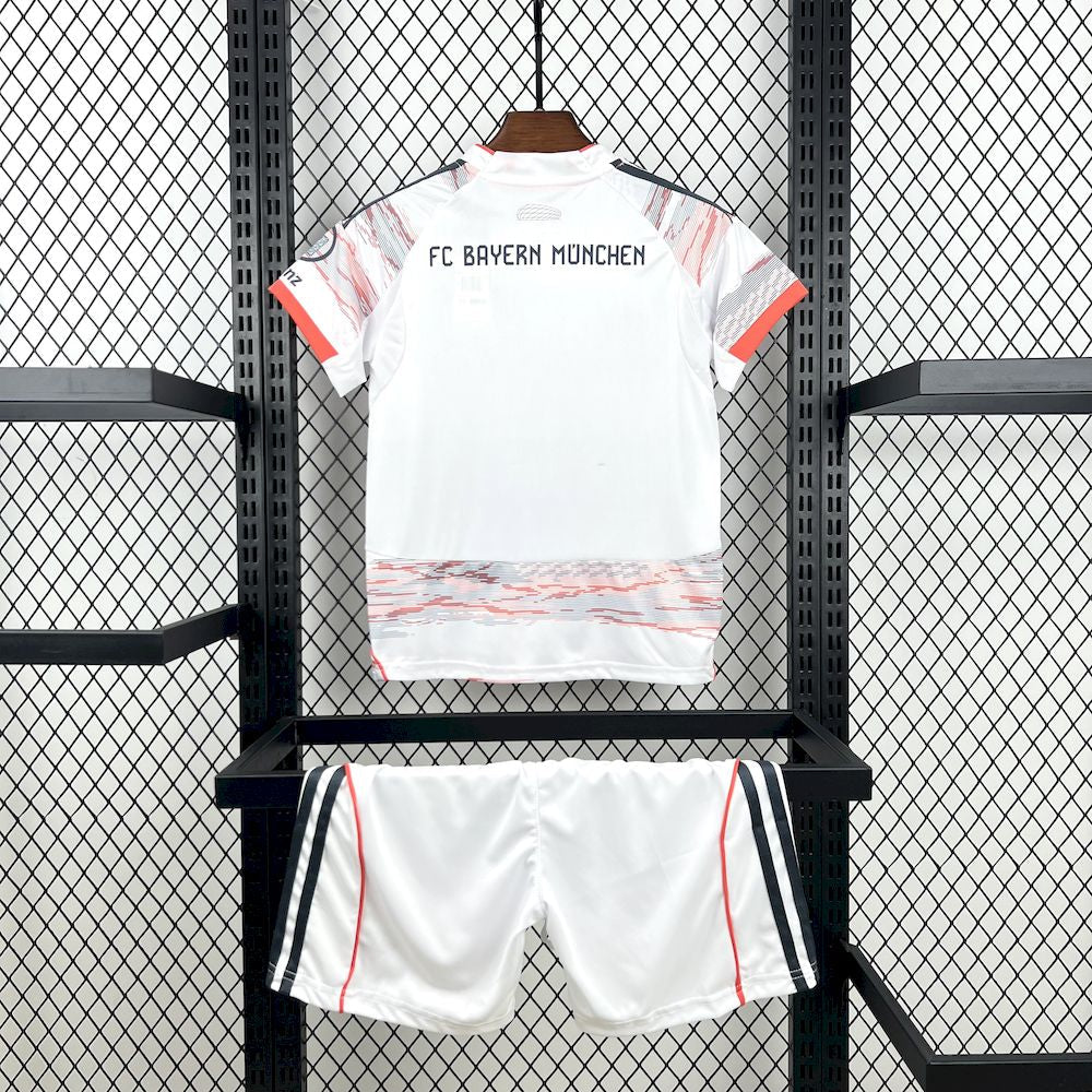 Kit Infantil Bayern de Munique Away 25/26 - Branco
