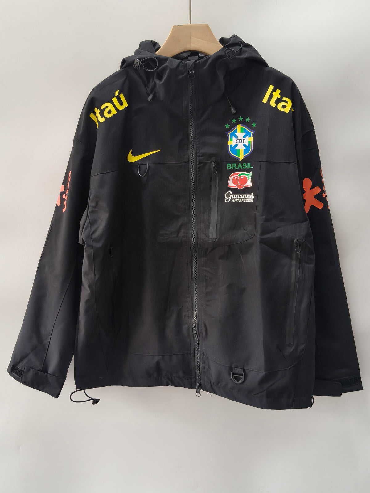 Jaqueta Brasil Nike - Preto