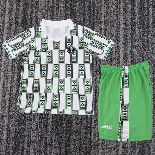 Kit Infantil Nigeria Home Retrô 1994 - Verde e Branco