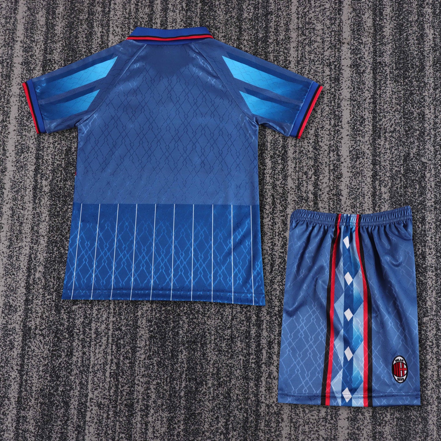 Kit Infantil Milan Third Retrô 95/96  - Azul