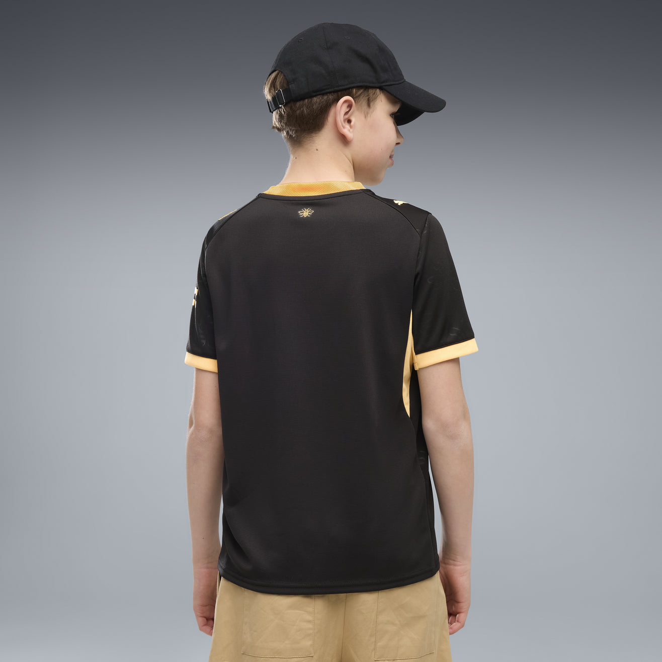 Kit Infantil Manchester City Away 26/27 - Preto e Dourado