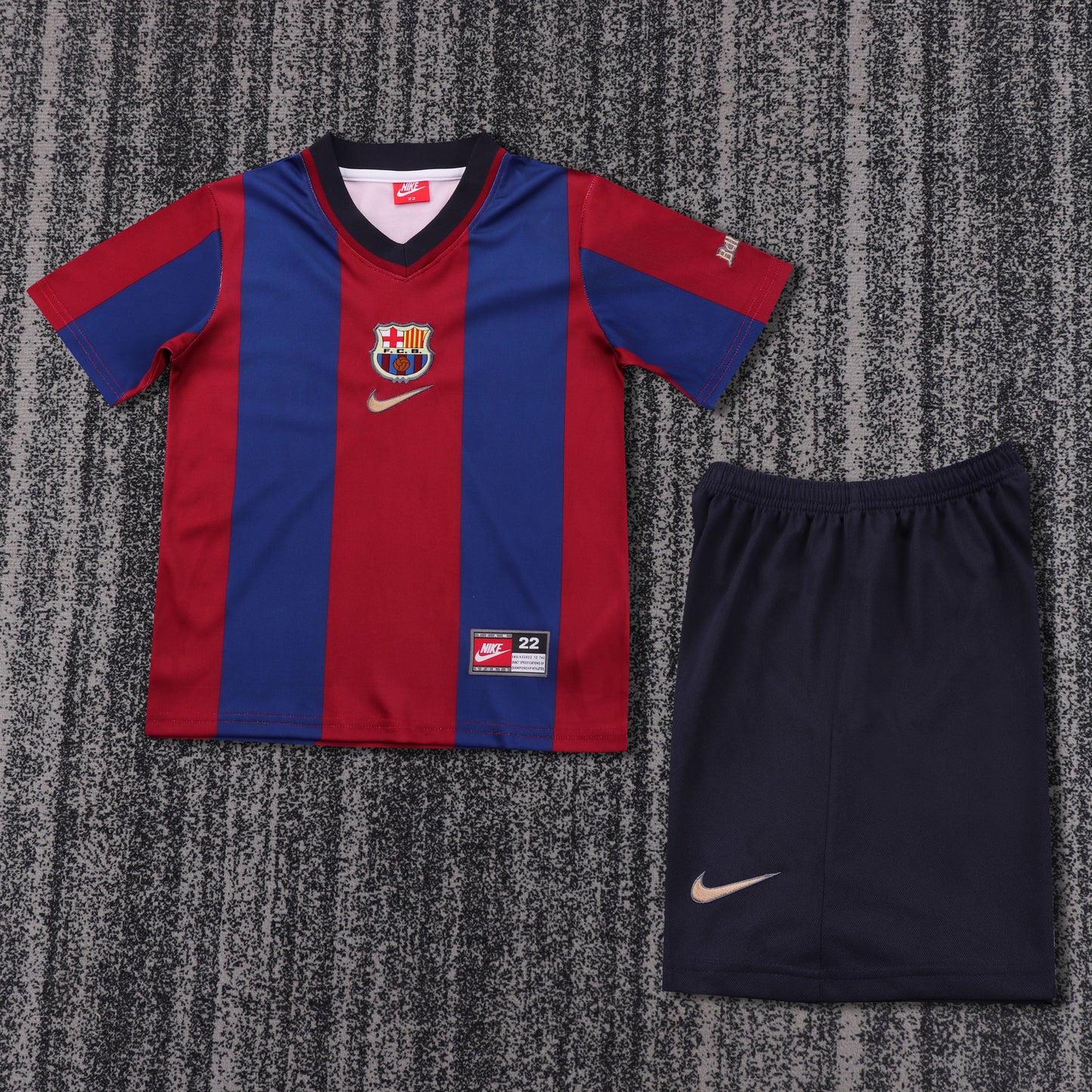 Kit Infantil Barcelona Home Retrô 98/99 - Grená