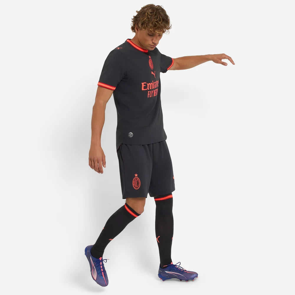 Milan Third 26/27 Jogador Puma - Preto e Vermelho
