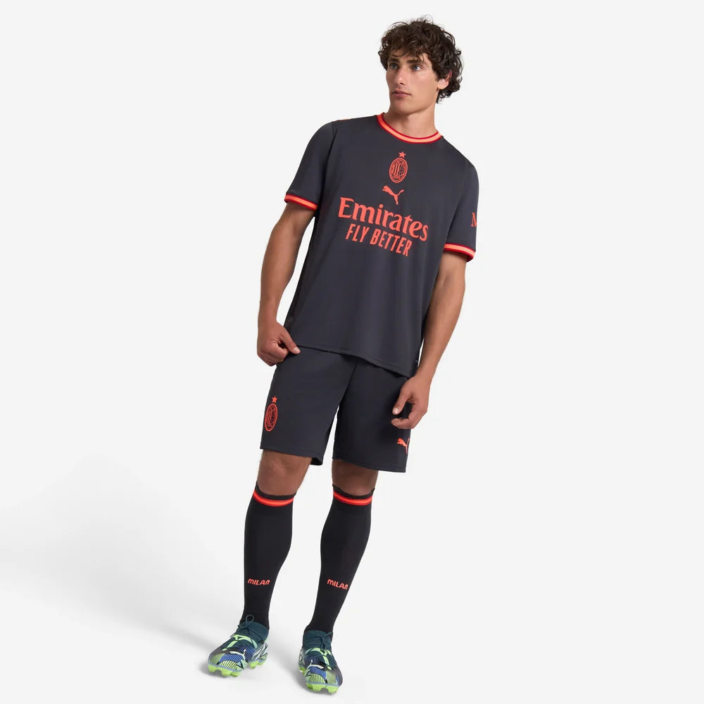 Milan Third 26/27 Torcedor Puma - Preto e Vermelho