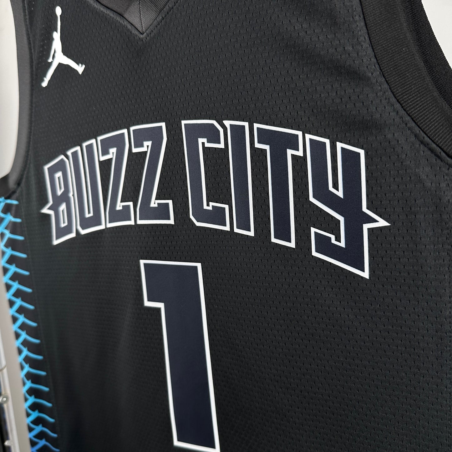 Regata Charlotte Hornets Masculina - Preta
