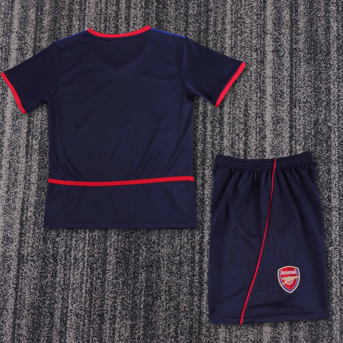Kit Infantil Arsenal Away Retrô 02/03 - Azul