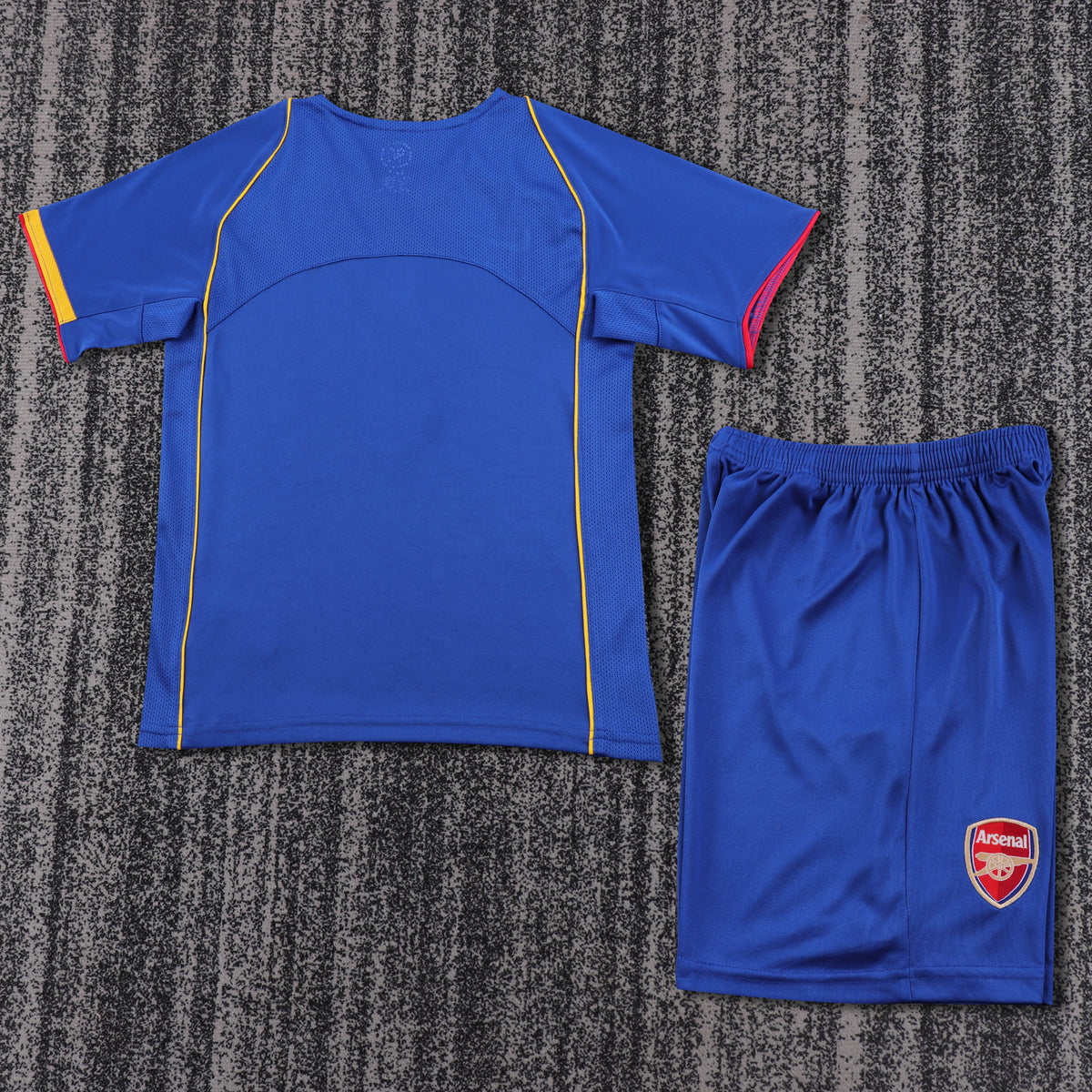 Kit Infantil Arsenal Third Retrô 02/03 - Azul
