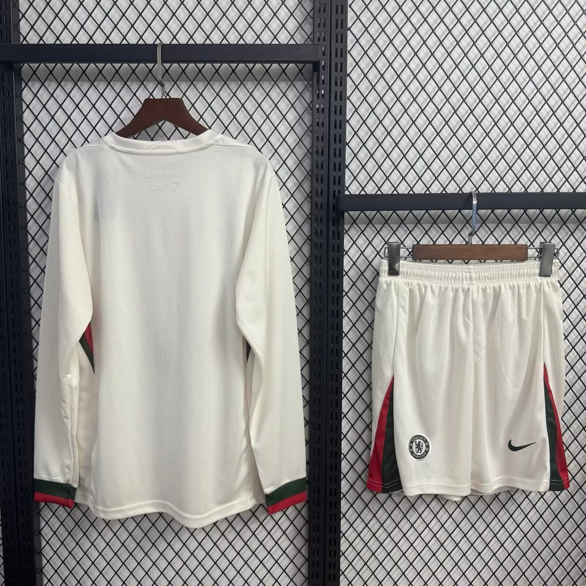 Kit infantil Chelsea Away 25/26 Manga Longa  - Branco