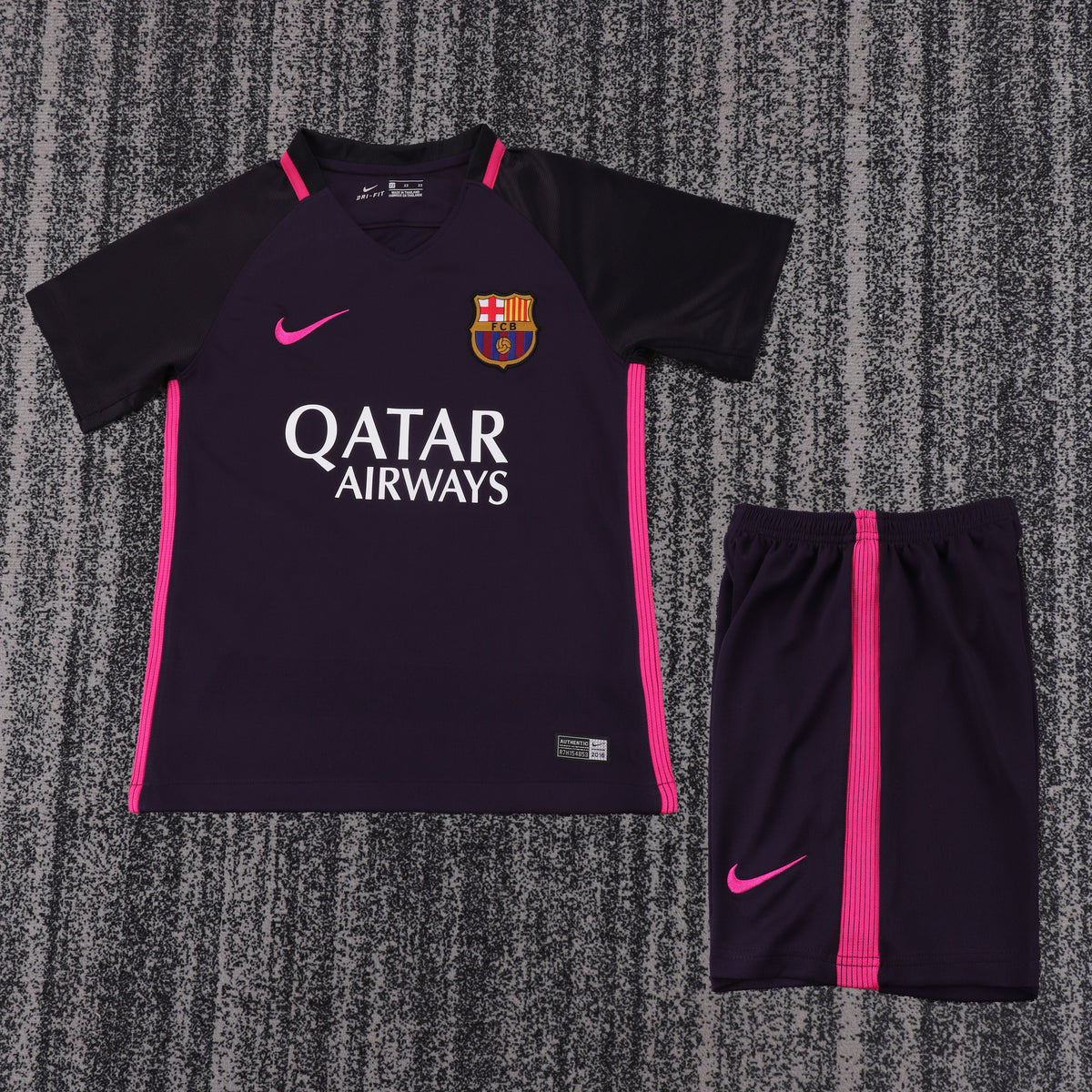 Kit Infantil Barcelona Away Retrô 15/16 - Roxo