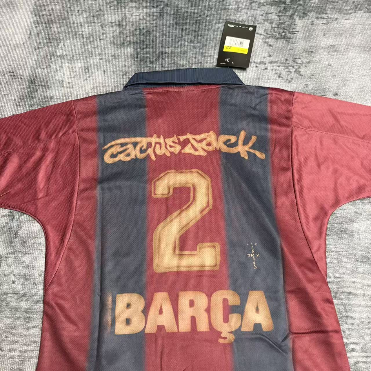 Kit Infantil Barcelona x Travis Scott Ediçao Especial  25/26 - Grená