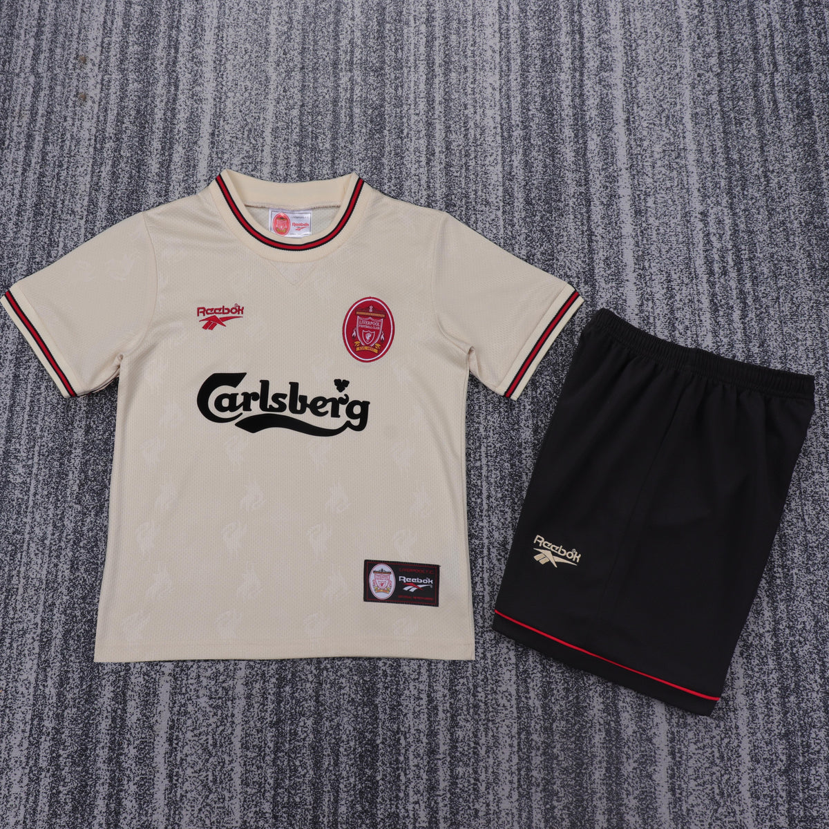 Kit Infantil Liverpool Away Retrô 96/97 Reebok - Bege