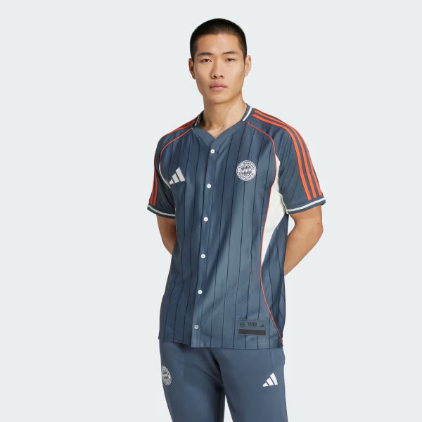 Bayern de Munique Baseball 25/26 Torcedor Adidas - Cinza