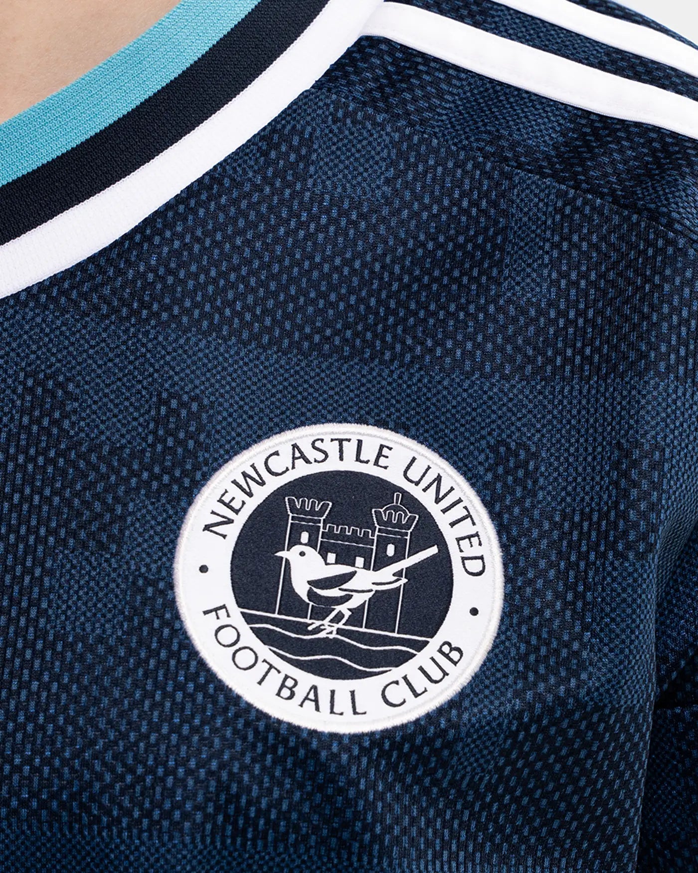 Newcastle Away 26/27 Feminino Adidas - Azul Escuro