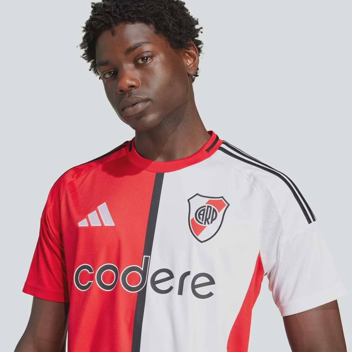 River Plate Third 25/26 Torcedor Adidas - Vermelho e Branco
