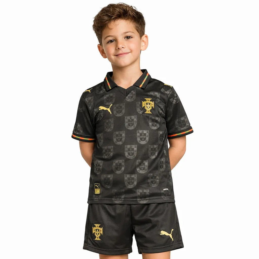 Kit Infantil Portugal Third Pantera Negra 25/26 - Preto