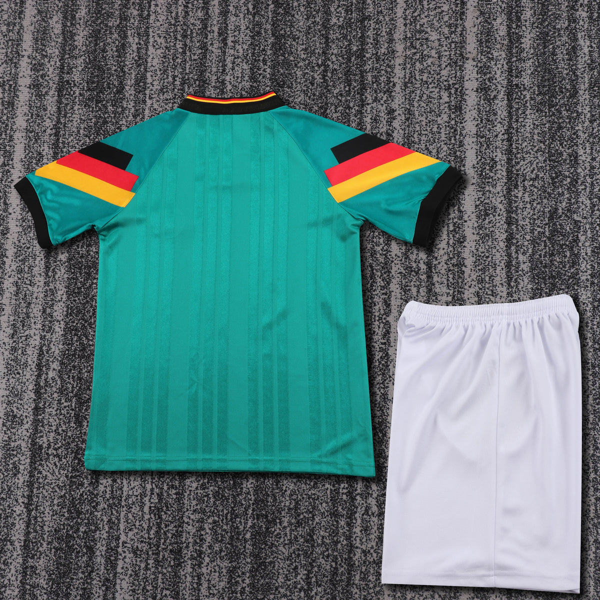 Kit Infantil Alemanha Away Retro 1993 - Verde