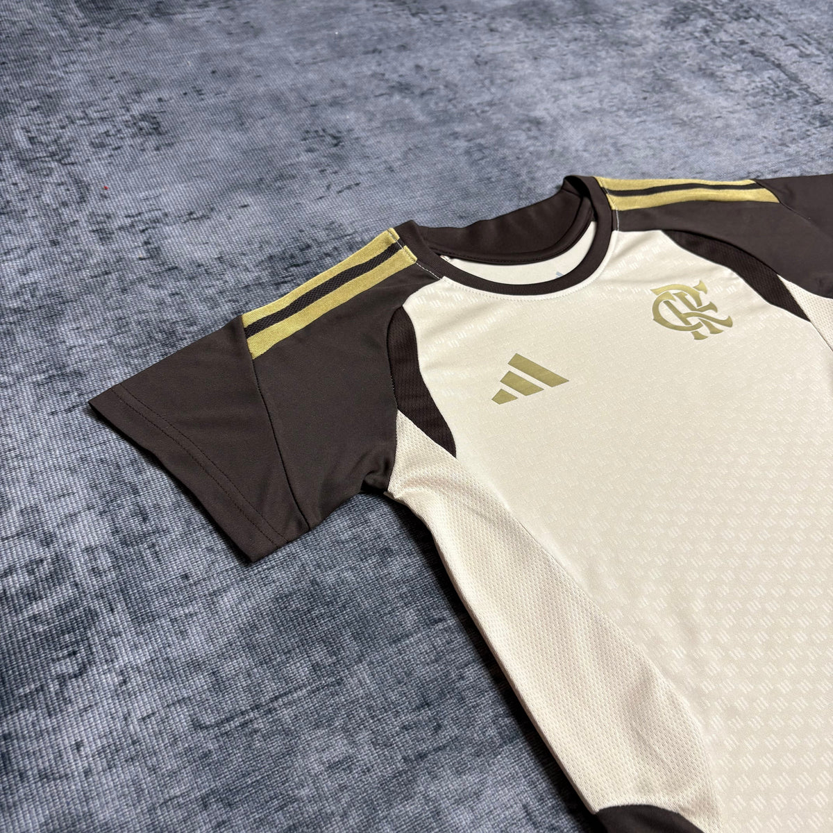 Kit Infantil Flamengo Treino 26/27 - Bege