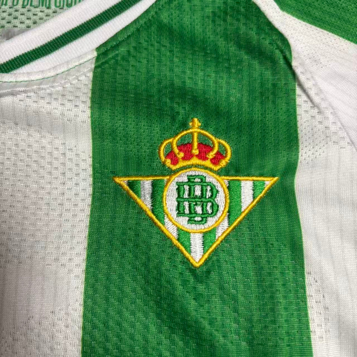 Kit Infantil Real Betis Home 25/26 . Hummel - Verde e Branca
