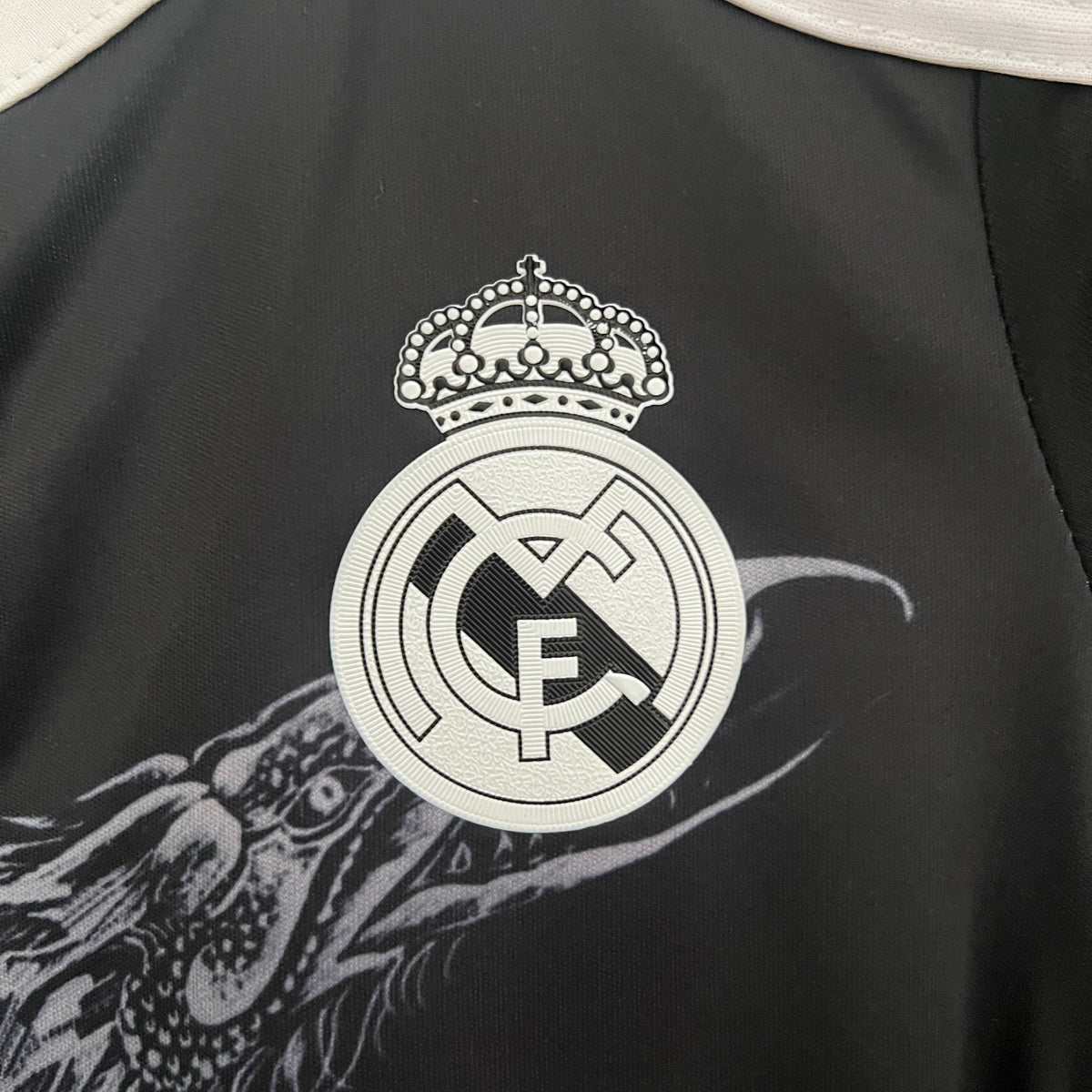 Kit Infantil Real Madrid Third Retrô 14/15 - Preto