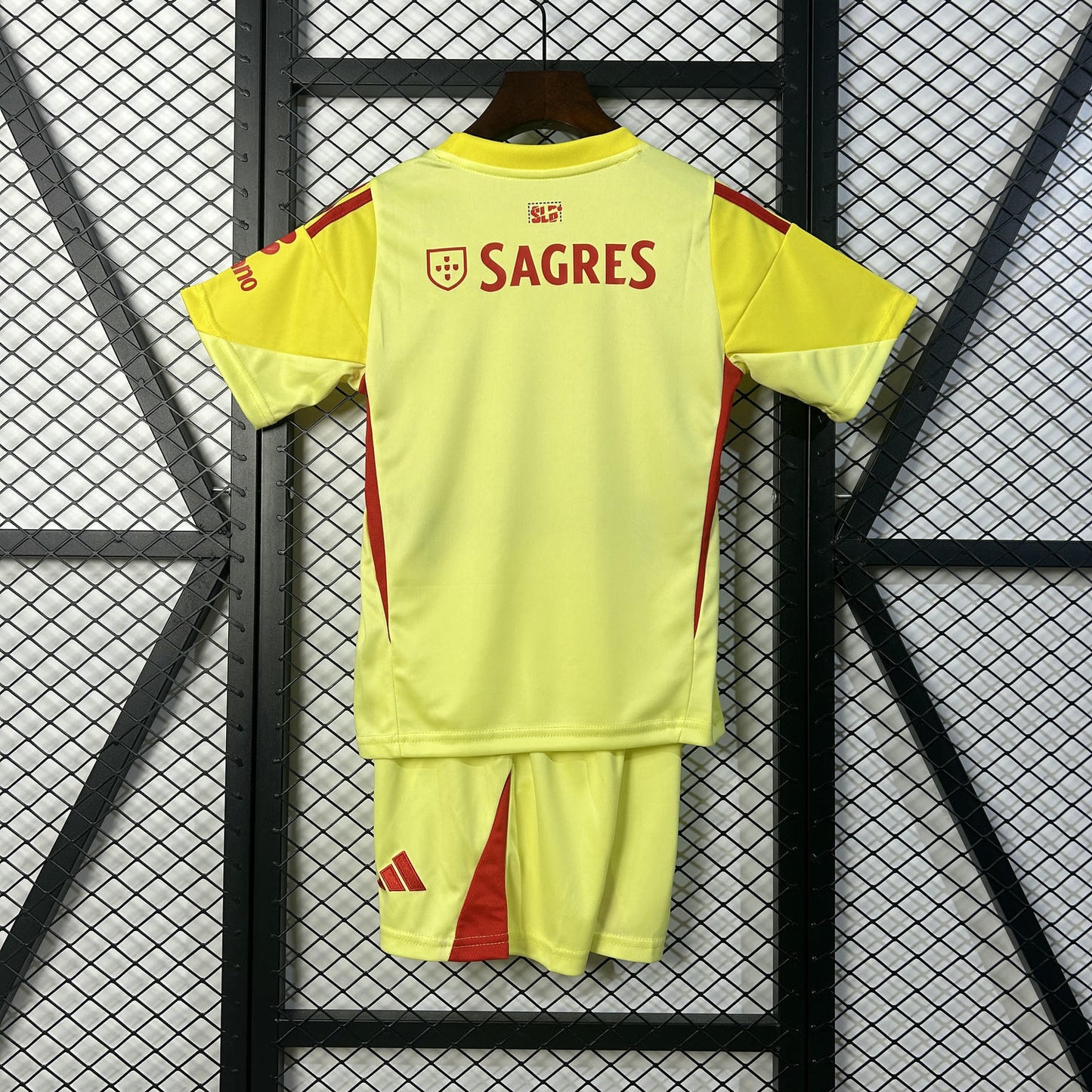 Kit Infantil Benfica Goleiro 25/26 - Amarelo