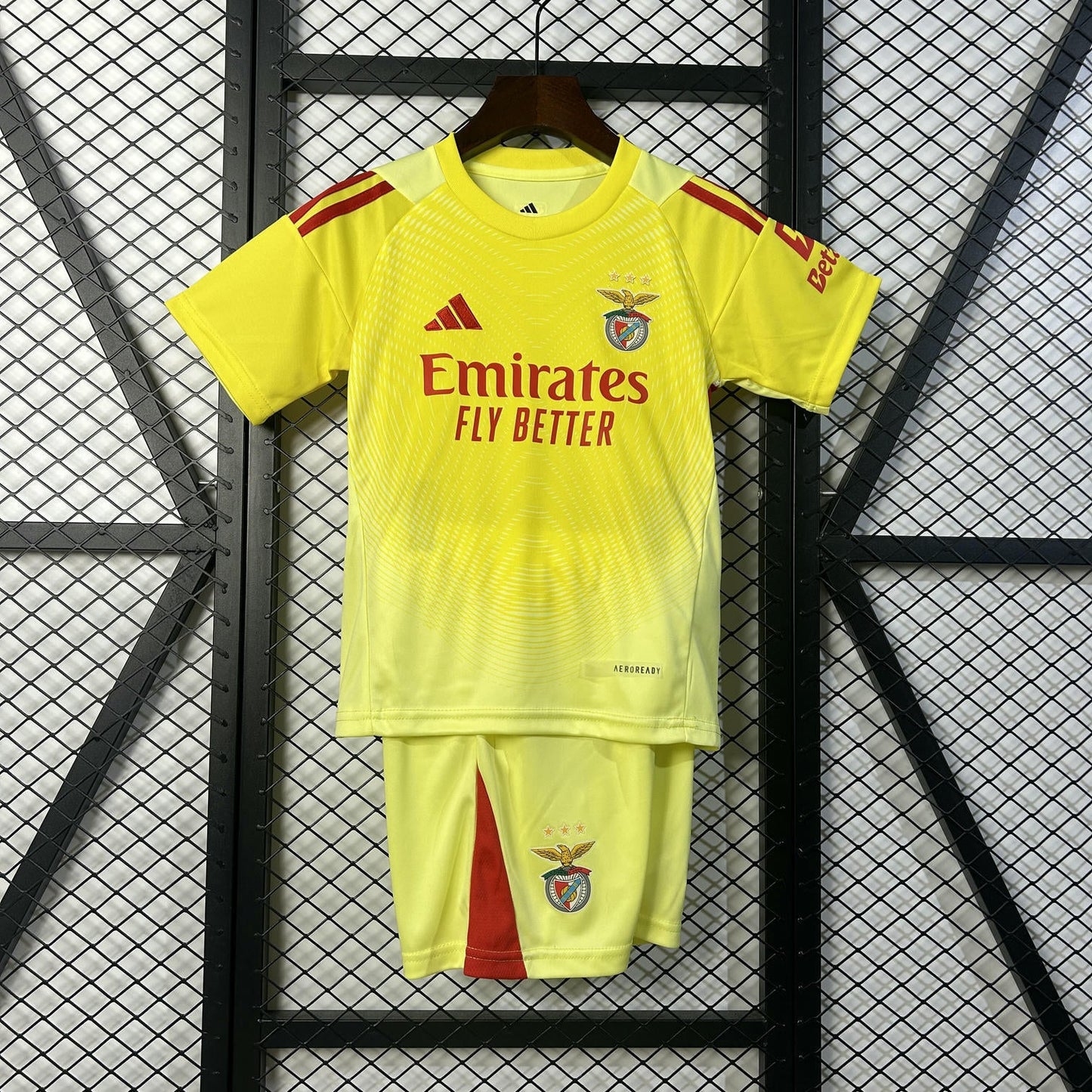Kit Infantil Benfica Goleiro 25/26 - Amarelo