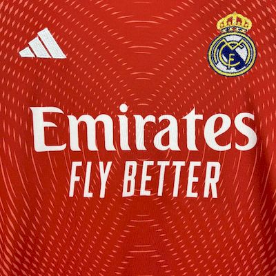 Kit Infantil Real Madrid Goleiro 25/26 - Laranja