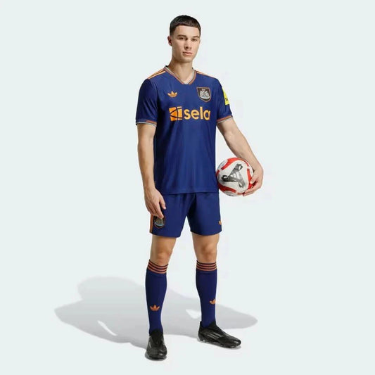 Newcastle Away 25/26 Jogador Adidas - Azul