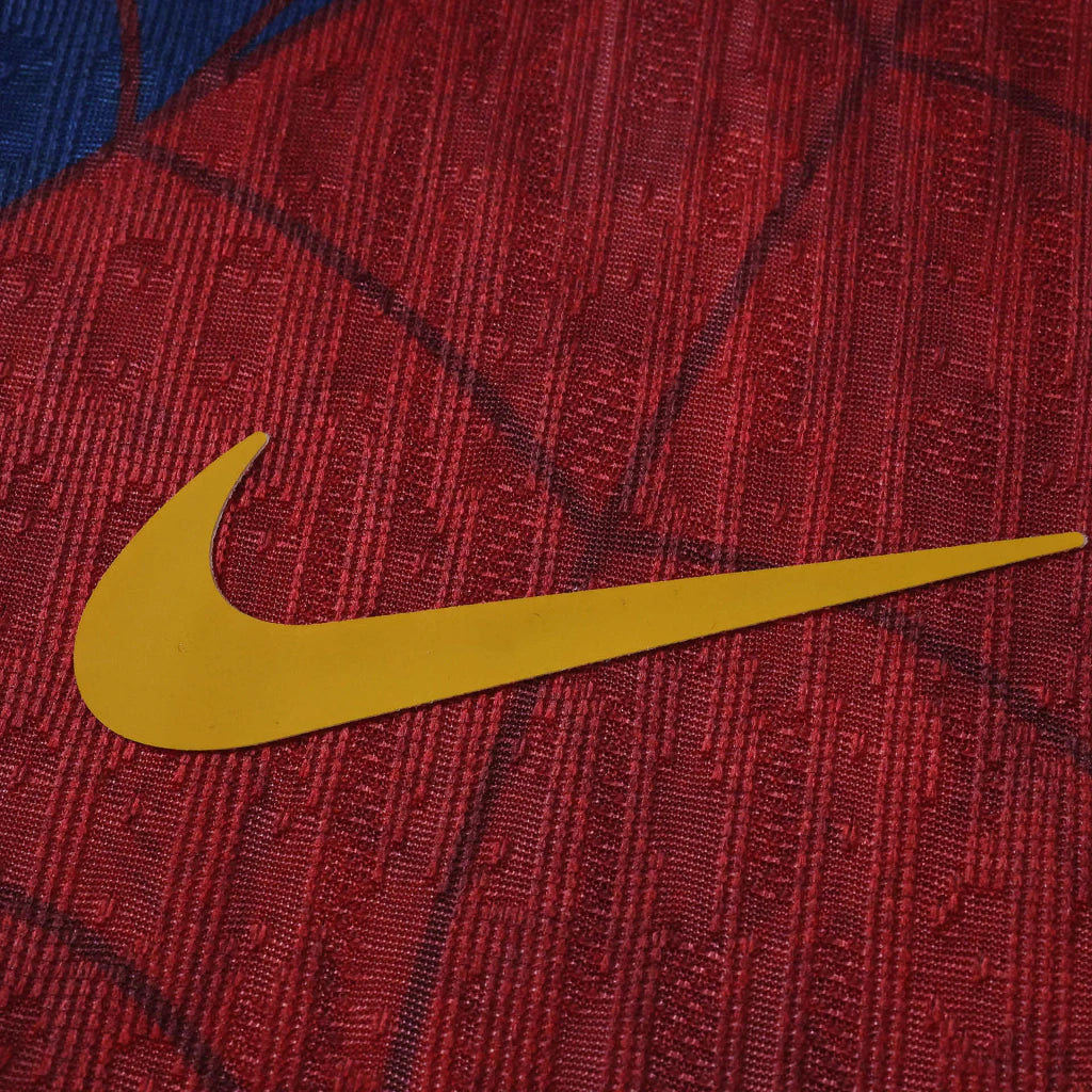 Barcelona X Spider Man 26/27 Jogador Nike - Grená