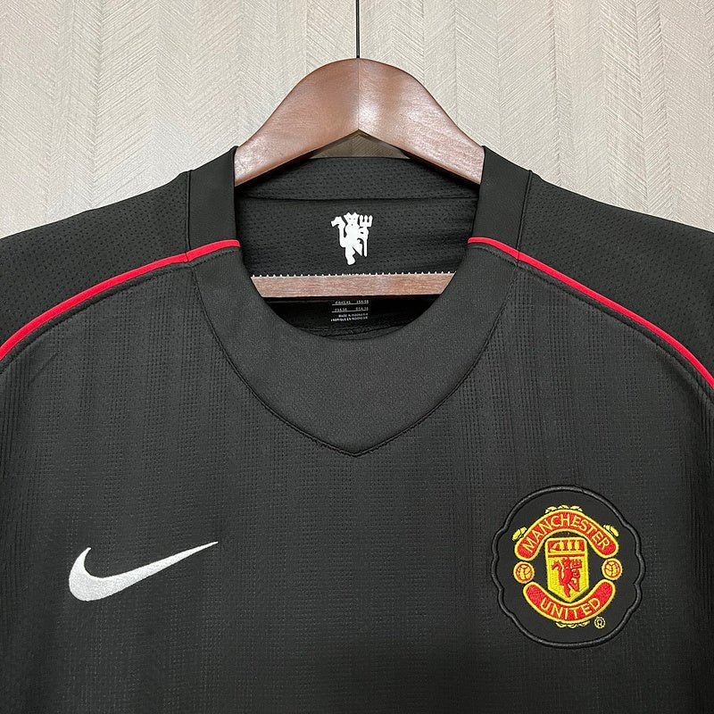 Manchester United Away 07/08 Retrô Nike - Preta